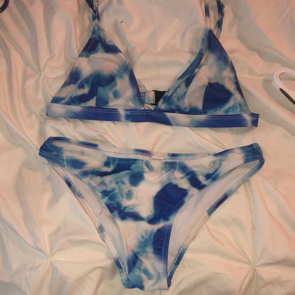 tie dye bathing suit